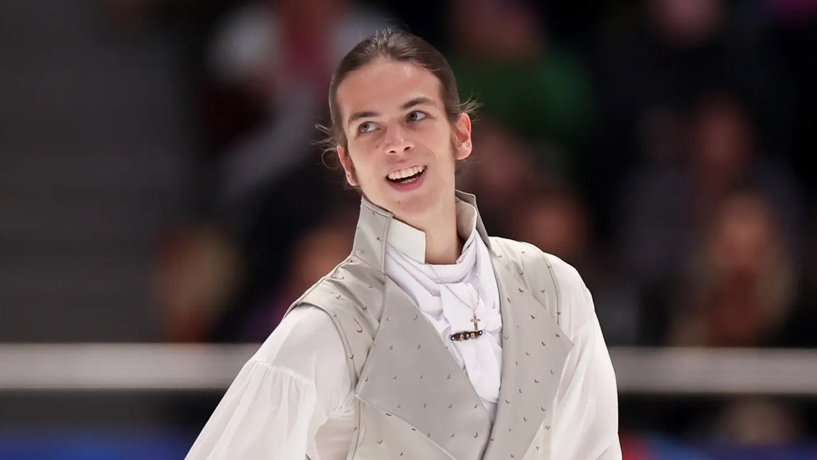 Петр Гуменник.