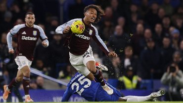 «Астон Вилла» благодаря дублю Уоткинса обыграла «Челси» и одержала 11-ю победу подряд