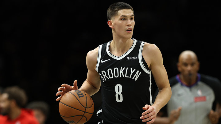 Дёмин — мощь: эффектно обокрал кумира детства Карри и повторил свой рекорд по очкам в НБА за матч