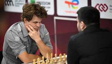 Карлсен продолжает устраивать шоу: получил «технарь» за сбитые фигуры