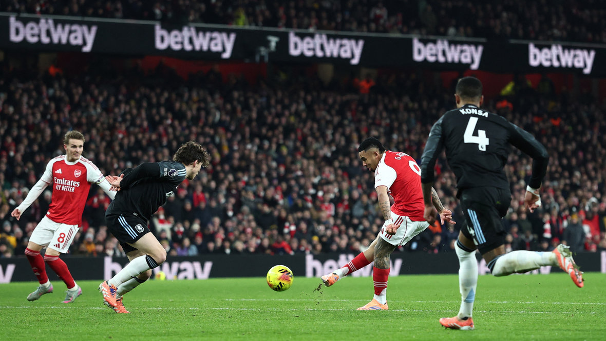 Гол Габриэла Жезуса.