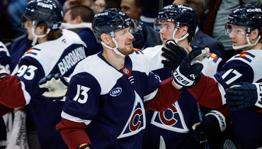 «Один из лучших в лиге»: хет-трик Ничушкина и восторг Маккиннона на Новый год