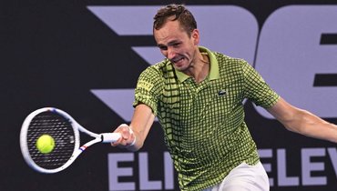 Мощный старт Медведева в новом сезоне. Даниил легко разобрал Фучовича, сделав шесть брейков