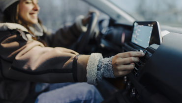 Исследование показало, что музыка может стать фактором риска за рулем.