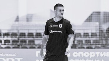 Трагедия: игрок мини-футбольного «Норильского никеля» Фелипе Алекс умер в аэропорту Ухты