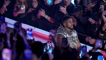 Биография Энтони Джошуа: мог стать бандитом, крушил Кличко и победил россиянина