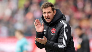 Как дела у Клозе? Тренерская карьера немецкой легенды складывается непросто