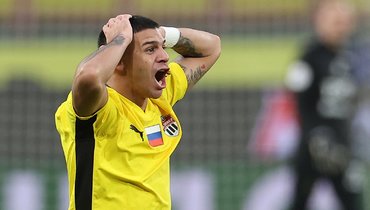 Пузо Веры — один из главных мемов зимы в РПЛ. Аргентинец привез из отпуска лишние килограммы