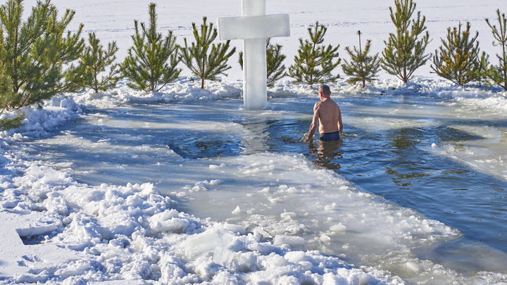 Крещенские купания.