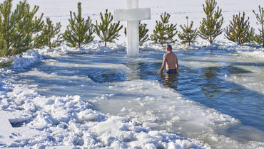 Названы безопасные купели для крещенских купаний в Москве