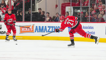 «Каролина» — «Флорида»: НХЛ, видеообзор матча