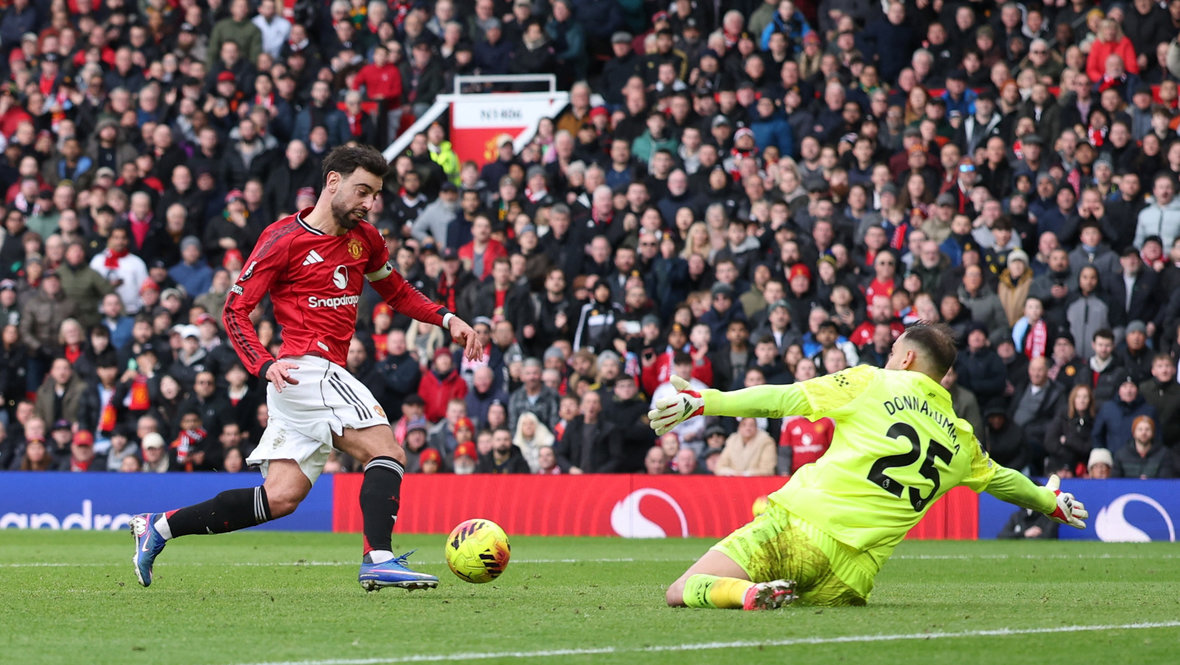 Бруну Фернандеш и Джанлуиджи Доннарумма.