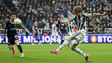 «Ньюкасл» разгромил ПСВ