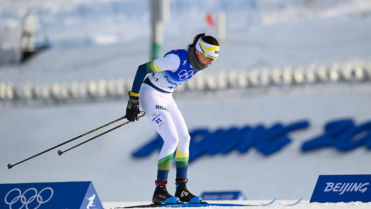 Жакелин Моурау.