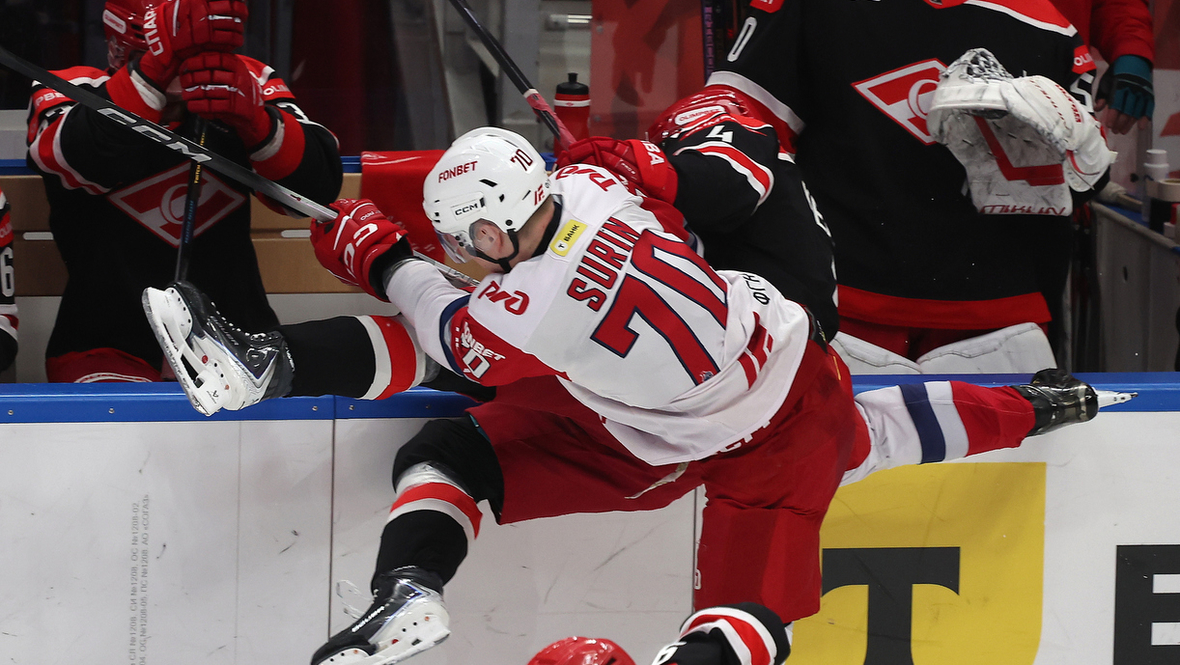 Первый гол Гутика, Каюмов повторил рекорд Аверина: «Спартак» проиграл «Локомотиву» в Москве