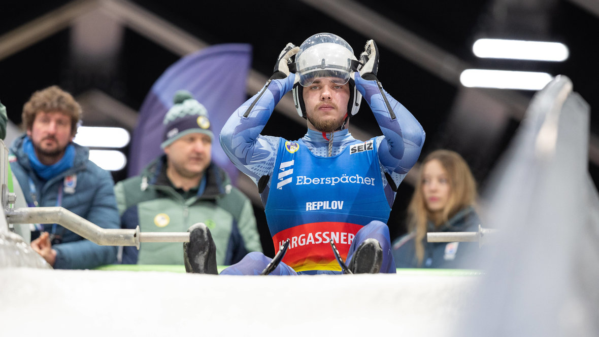 Павел Репилов.