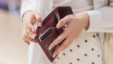 Стало известно, сколько в среднем россияне потратили на Новый год