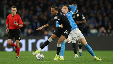 «Наполи» дома проиграл «Челси»