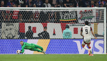 Сафонов объяснил, как сломал руку в серии пенальти против «Фламенго»