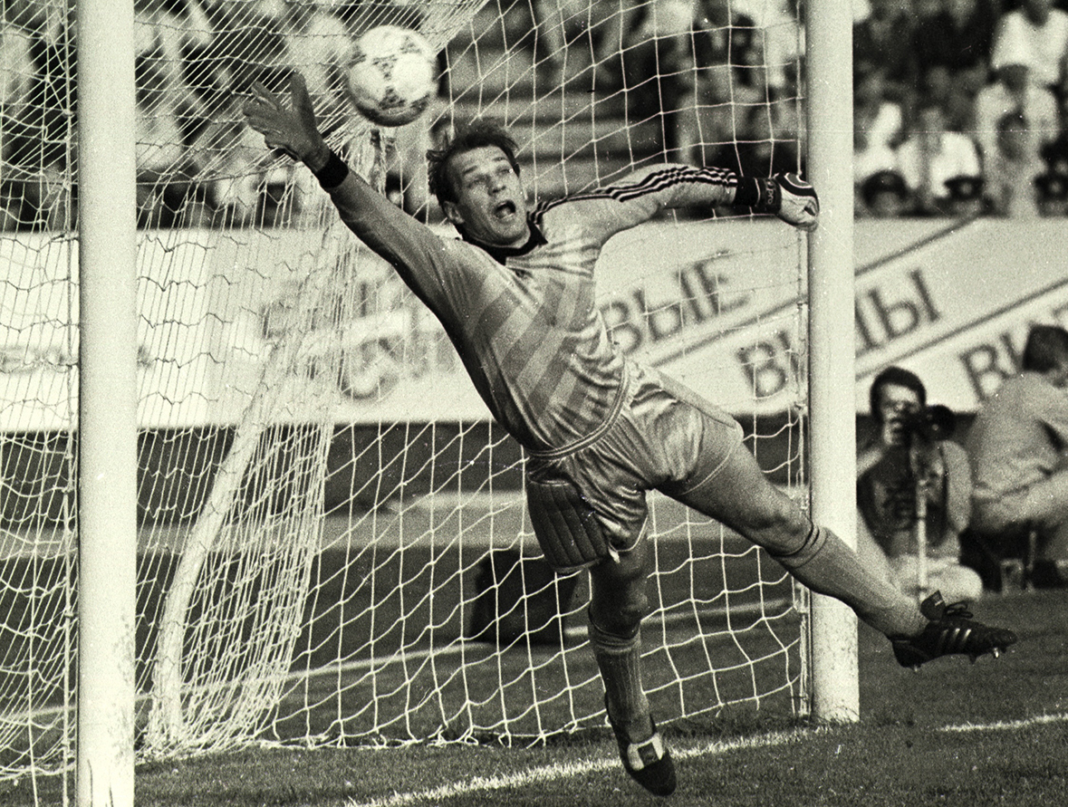 Валерий Сарычев.