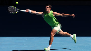 «Один из самых тяжелых матчей в карьере». Алькарас чуть впервые не проиграл, ведя 2:0 по сетам