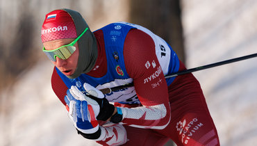 Что с Большуновым? Оказался в заявке на гонку в Италии с флагом Казахстана, а потом пропал из списка участников