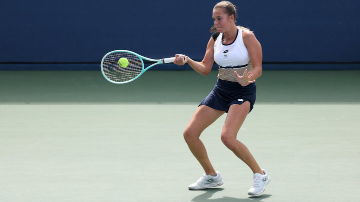 Юниорский титул на Australian Open разыграют две россиянки. Одна из них теперь представляет Францию