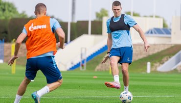 Орлов: «Смотрю тренировки «Зенита». Соболев быстро устает...»