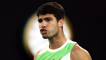 Алькараса возмутило решение закрыть крышу во время финала Australian Open с Джоковичем