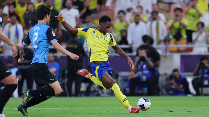 «Зенит» берет форварда, за которого платили 77 миллионов евро, ЦСКА нашел замену Дивееву, «Ювентус» подписывает Бога