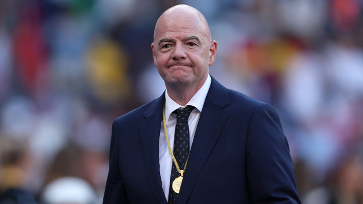 «Запрет ничего не дал, мы должны его снять». Президент ФИФА Инфантино высказался за возвращение России