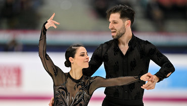 Потеря в парном катании: 42-летняя чемпионка мира пропустит командный турнир на ОИ-2026