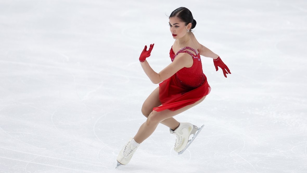 Аделия Петросян, российская фигуристка.