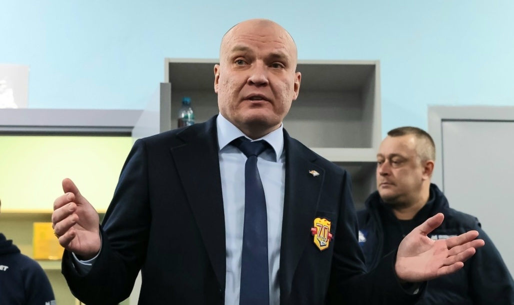Андрей Разин: интервью главного тренера Металлурга — о Кузнецове, Ткачеве, лидерстве в регулярке и подготовке к плей-офф