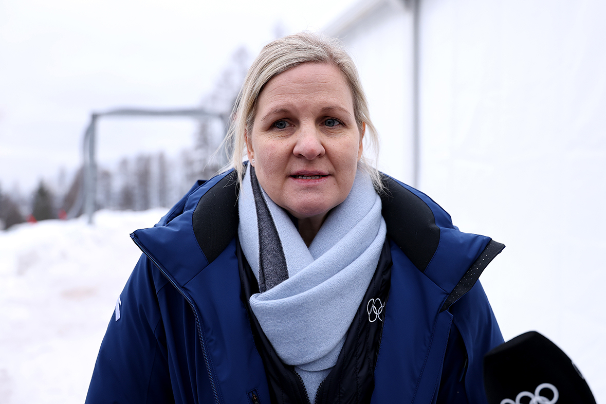 Кирсти Ковентри.