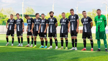 Луганская «Заря» — во Второй лиге. Будет выступать в одной группе с донецким «Шахтером»