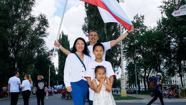 «Хочется догнать и перегнать Оро». Интервью с Шогджиевым и родителями Романа
