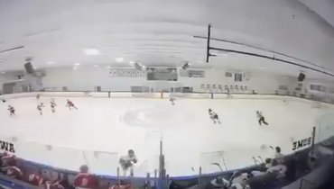 Жуткая трагедия в США: трансгендер устроил стрельбу на хоккейном матче своего сына