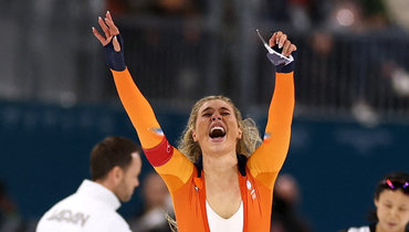 Королева хайпа: невеста Пола получила миллион долларов за показ бюстгальтера после победы на Олимпиаде