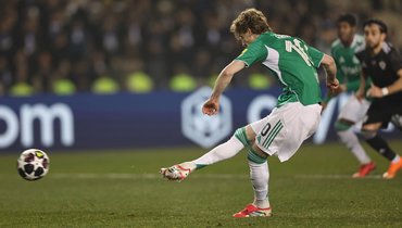 «Карабах» — «Ньюкасл»: почему Эскос наказал Матеуса Силву пенальти?