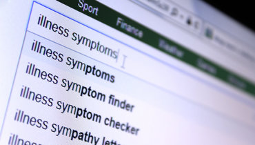 Врач объяснила, почему не стоит искать симптомы в интернете