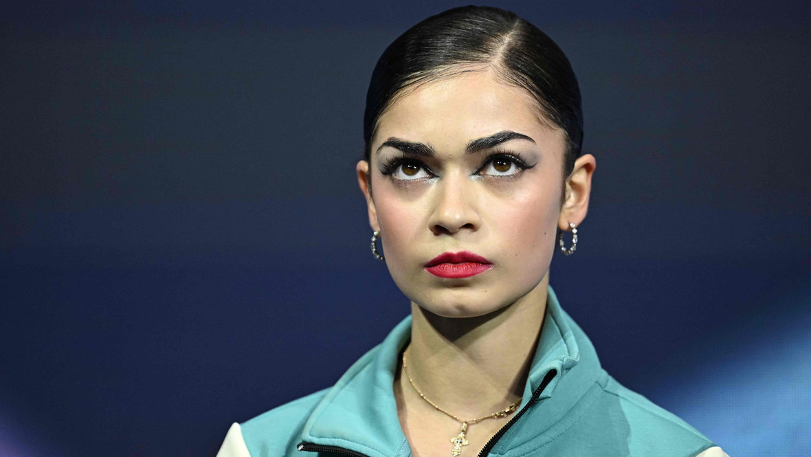 Падение Петросян и золото Лю: кадры произвольной программы на Олимпиаде