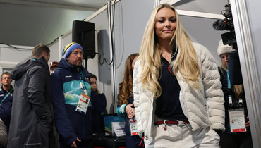 «Доктор спас мою ногу от ампутации». Линдси Вонн выписали из больницы после страшного падения