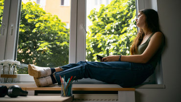 Психолог объяснила, что такое синдром отложенного счастья