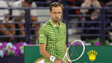 Медведев — в финале пятисотника в Дубае. Без проблем одолел Оже-Альяссима и ждет Рублева