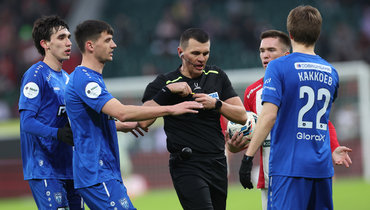 Судейство взорвало рестарт чемпионата. Футбол был неплох, но он оказался в тени