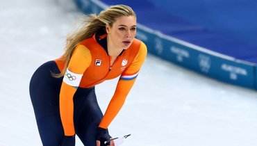 Ютта Лердам.