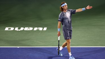В Дубае застрял не только Медведев, но и Рублев. Успеют ли они на турнир в Индиан-Уэллсе?