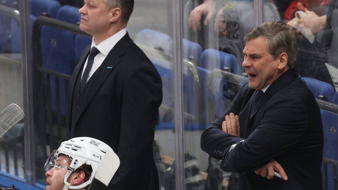 Дмитрий Квартальнов.