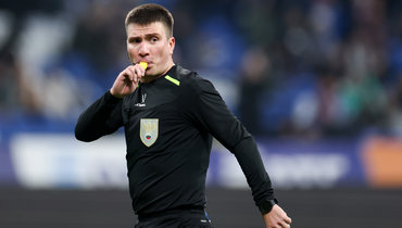 «Сочи» — «Спартак»: арбитр Буланов после вмешательства ВАР отменил гол Жедсона